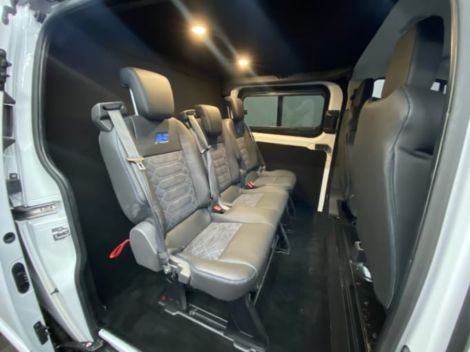 2025 Ford Transit Custom