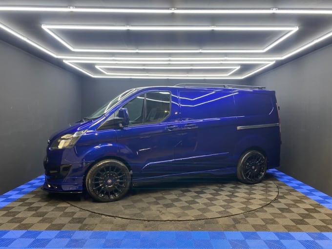 2025 Ford Transit Custom