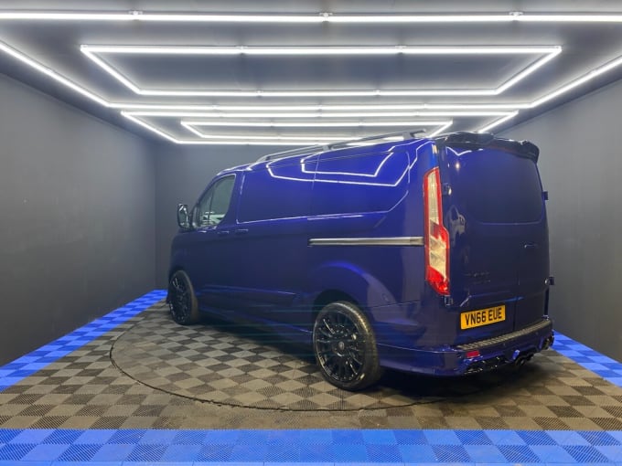 2025 Ford Transit Custom