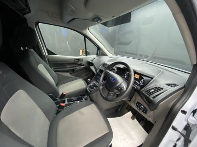 2025 Ford Transit Connect