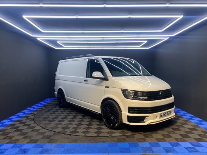 2025 Volkswagen Transporter