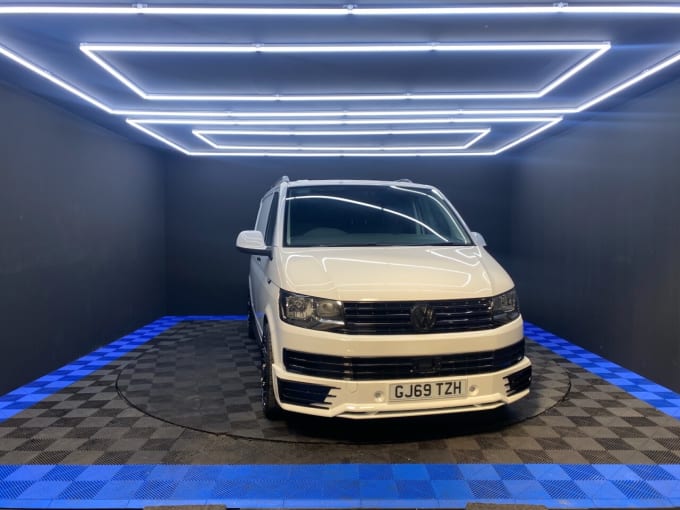 2025 Volkswagen Transporter