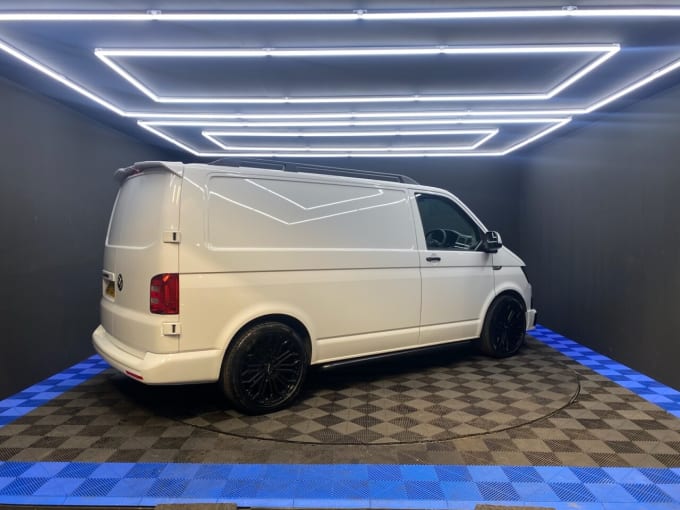 2025 Volkswagen Transporter