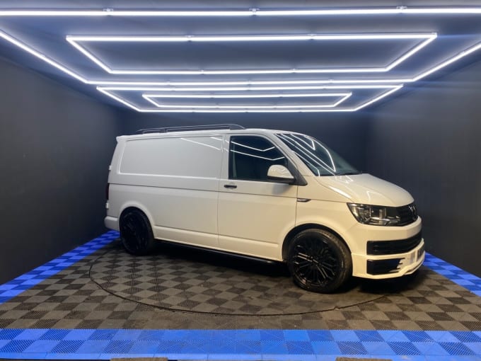 2025 Volkswagen Transporter