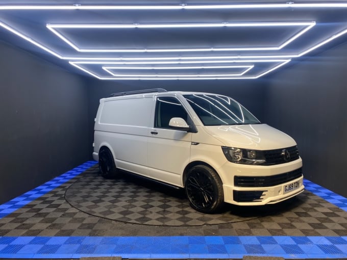 2025 Volkswagen Transporter