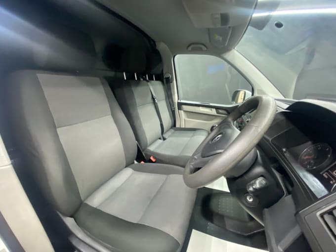 2025 Volkswagen Transporter