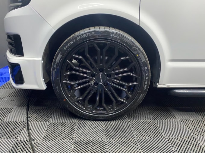 2025 Volkswagen Transporter