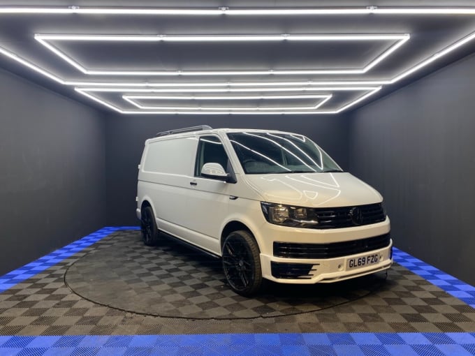 2025 Volkswagen Transporter