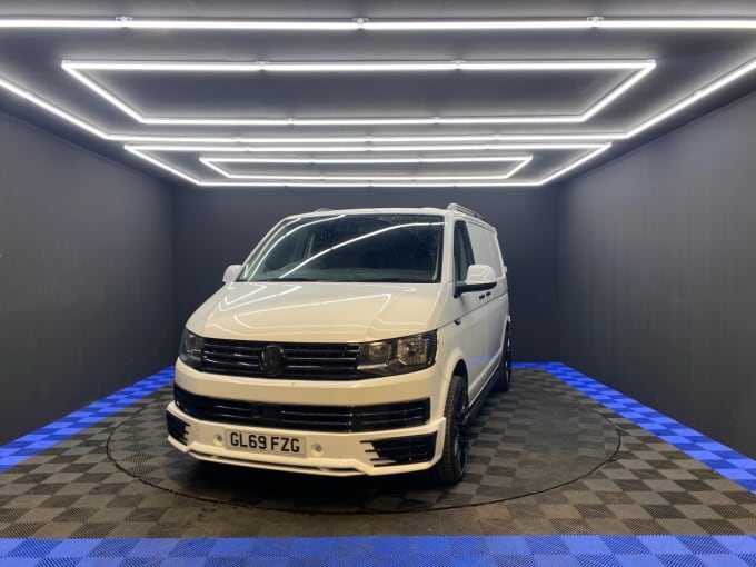 2025 Volkswagen Transporter
