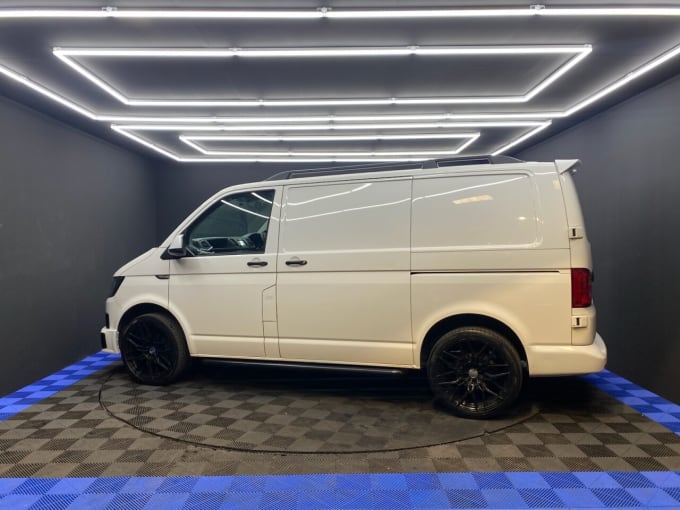 2025 Volkswagen Transporter