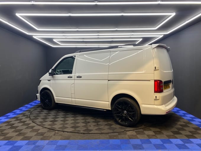 2025 Volkswagen Transporter