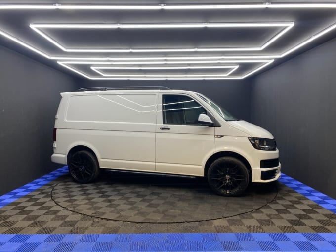 2025 Volkswagen Transporter
