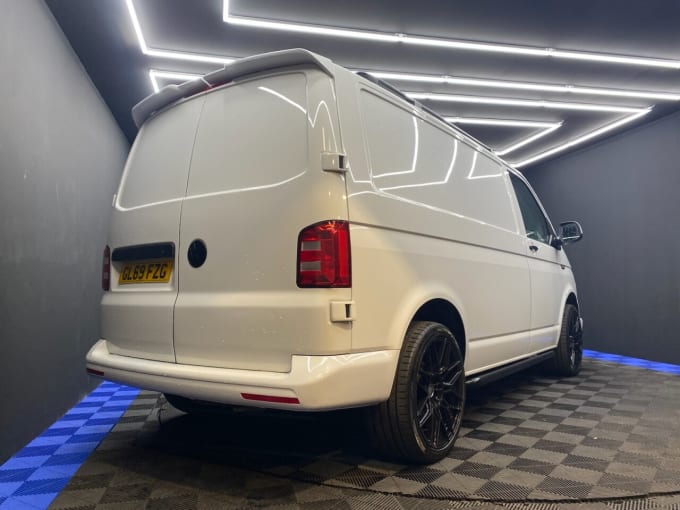 2025 Volkswagen Transporter