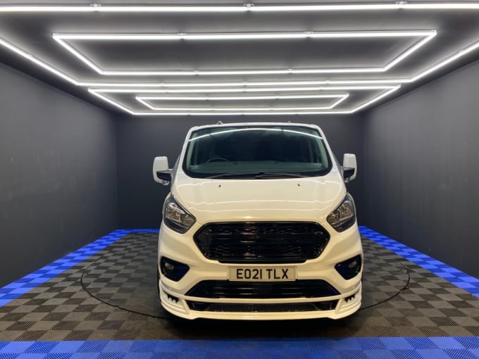 2025 Ford Transit Custom