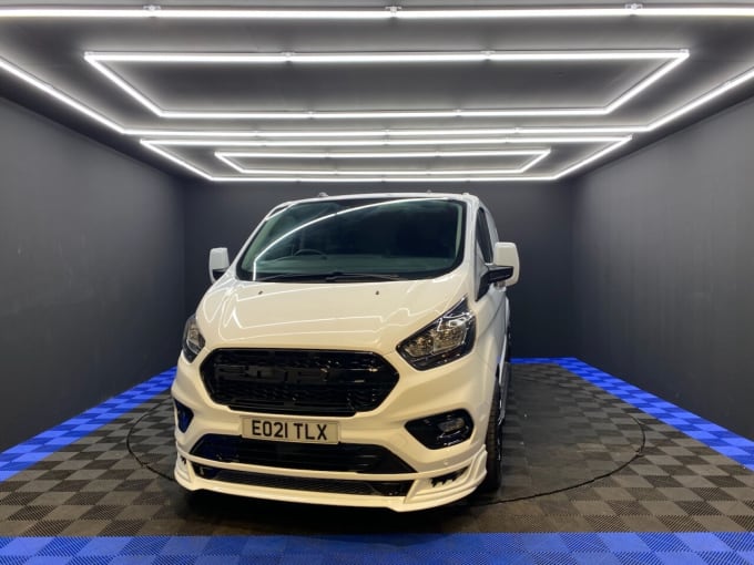 2025 Ford Transit Custom
