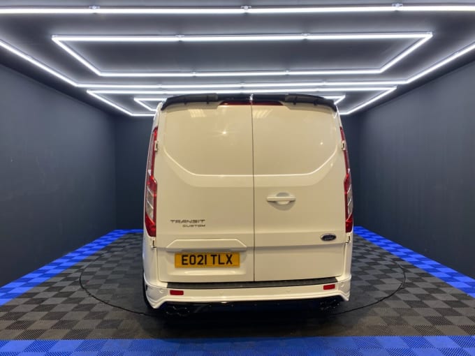 2025 Ford Transit Custom