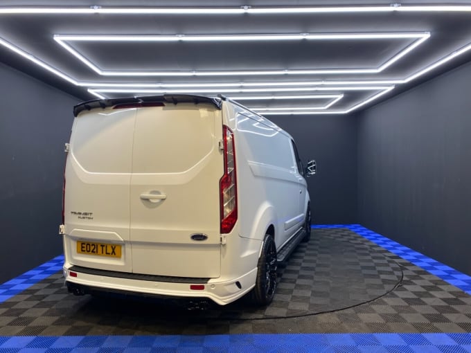 2025 Ford Transit Custom