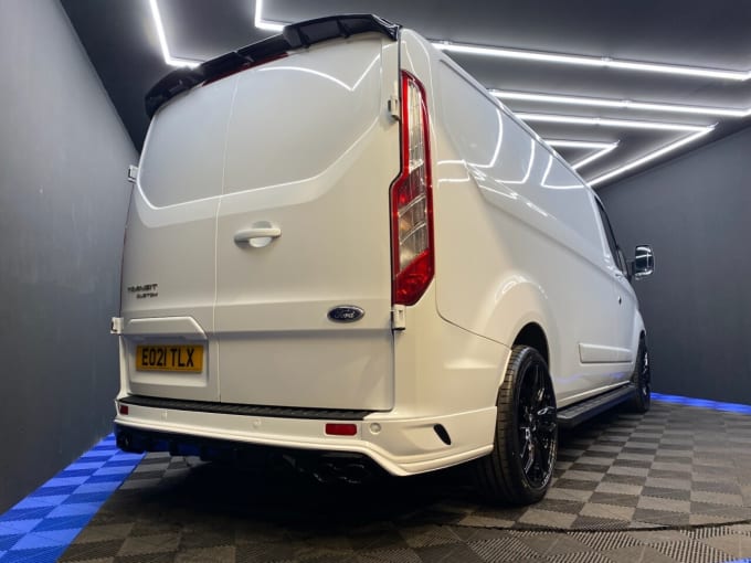 2025 Ford Transit Custom