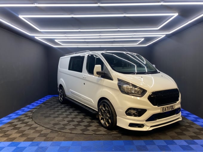 2025 Ford Transit Custom