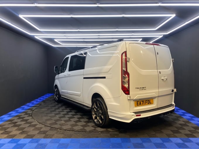2025 Ford Transit Custom
