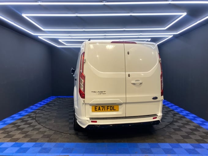 2025 Ford Transit Custom