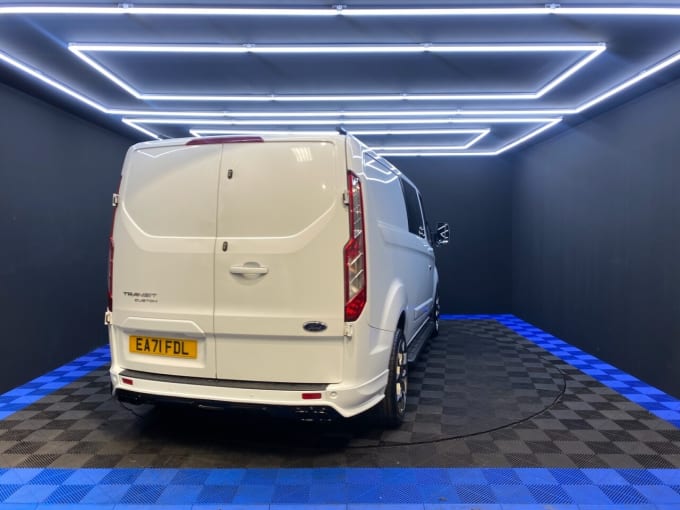 2025 Ford Transit Custom