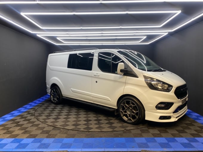 2025 Ford Transit Custom