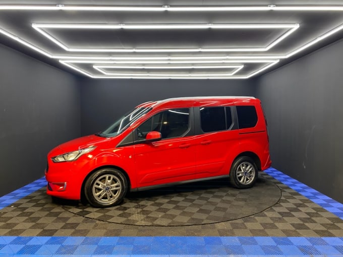 2025 Ford Tourneo Connect