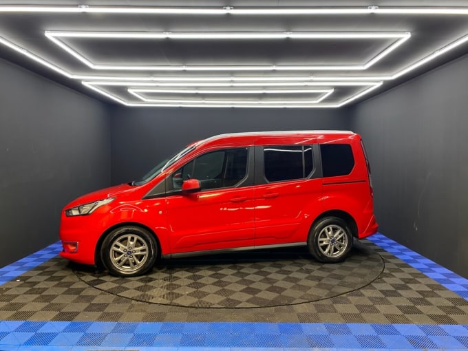 2025 Ford Tourneo Connect