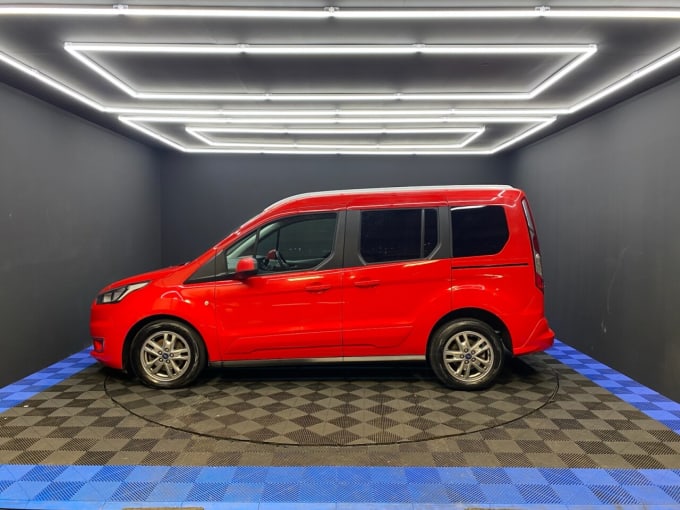 2025 Ford Tourneo Connect