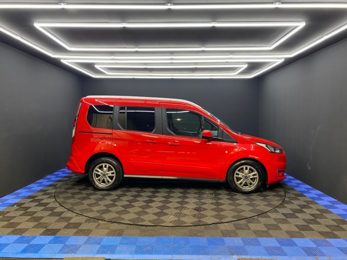2025 Ford Tourneo Connect