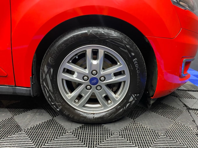 2025 Ford Tourneo Connect