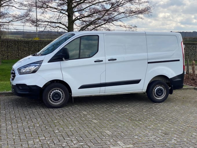 2022 Ford Transit Custom