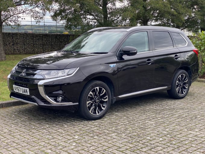 2024 Mitsubishi Outlander