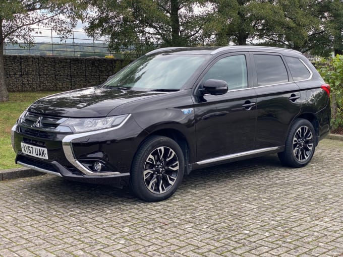 2024 Mitsubishi Outlander