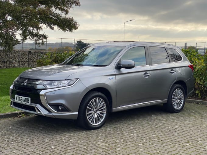 2025 Mitsubishi Outlander