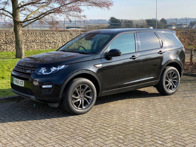 2025 Land Rover Discovery Sport