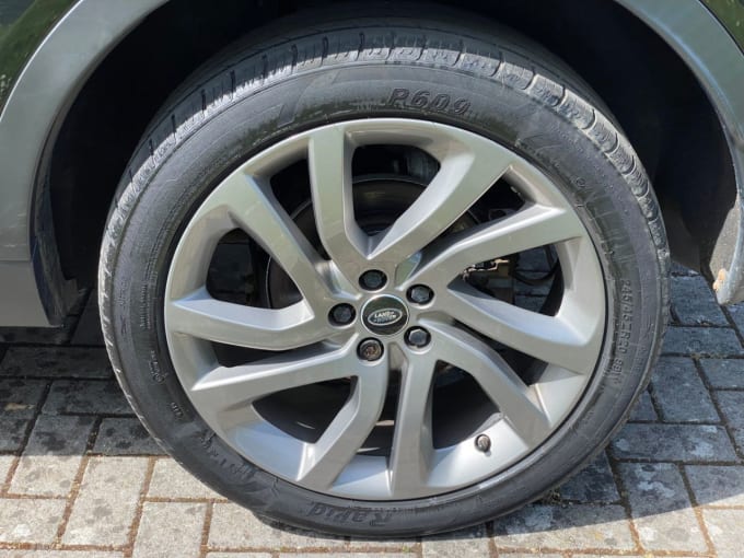 2025 Land Rover Discovery Sport
