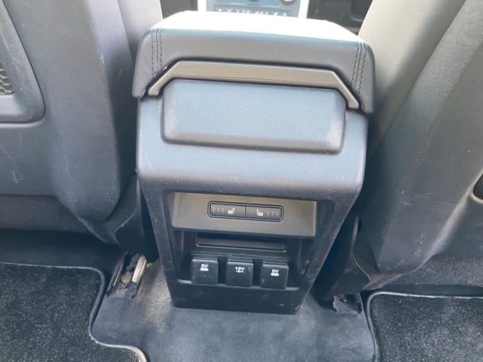 2025 Land Rover Discovery Sport
