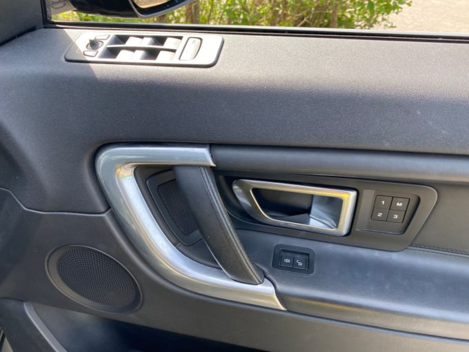 2025 Land Rover Discovery Sport
