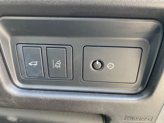 2025 Land Rover Discovery Sport