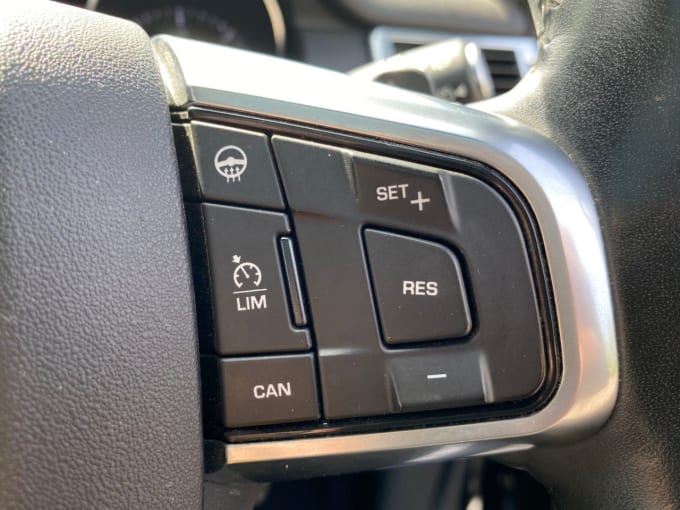 2025 Land Rover Discovery Sport