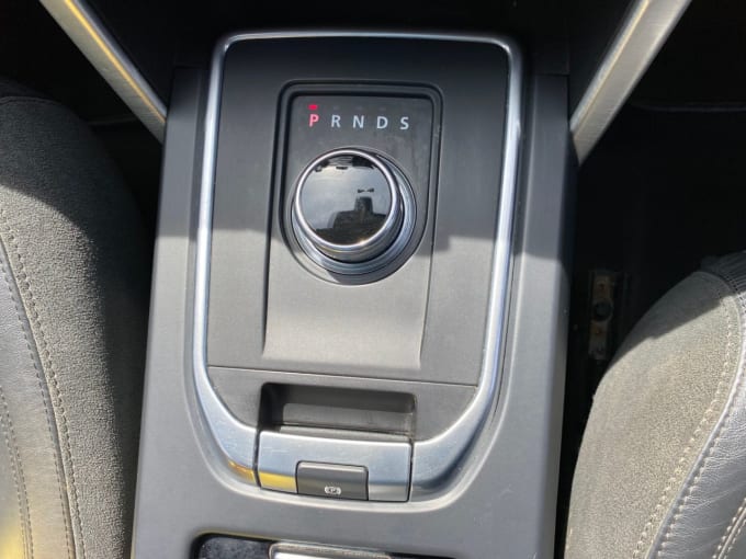 2025 Land Rover Discovery Sport