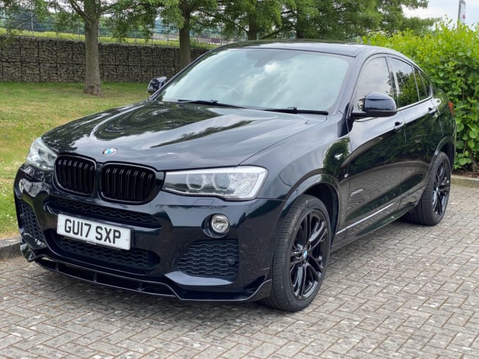 2025 BMW X4