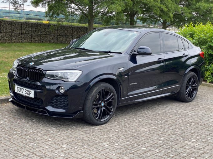 2025 BMW X4