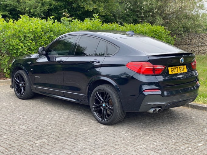 2025 BMW X4