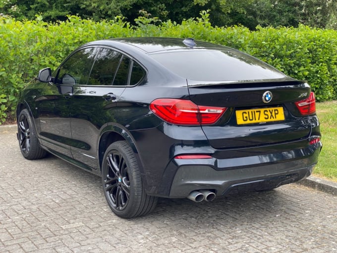 2025 BMW X4