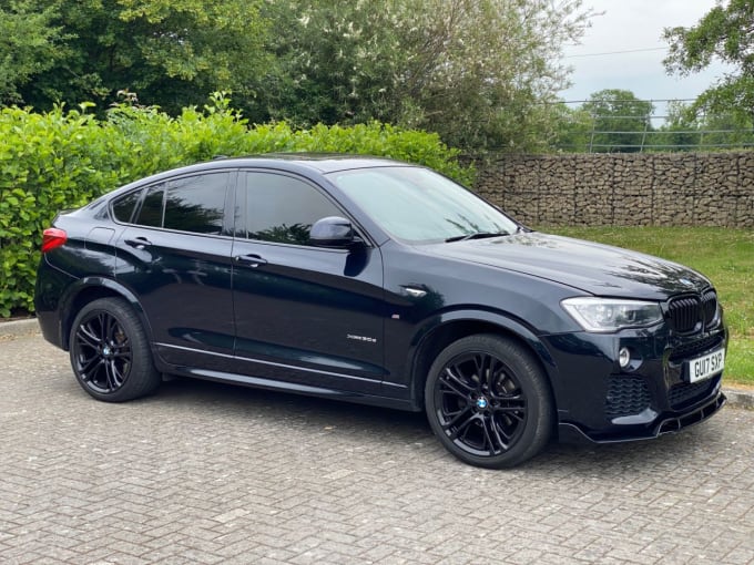 2025 BMW X4