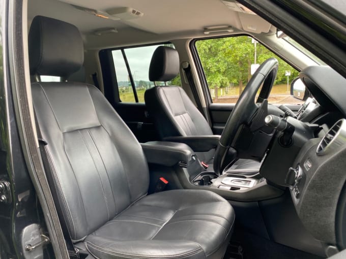 2025 Land Rover Discovery 4