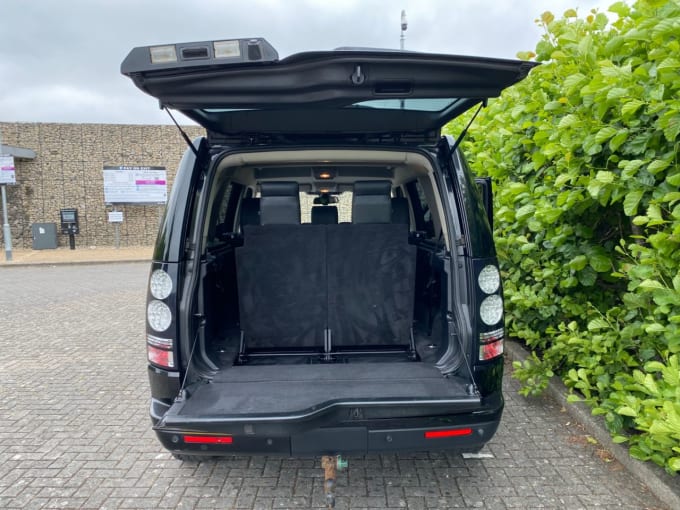 2025 Land Rover Discovery 4